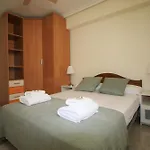 Apartamento En La Macarena Con 3 Habitaciones Y Perfecto Para Hasta 5 Personas